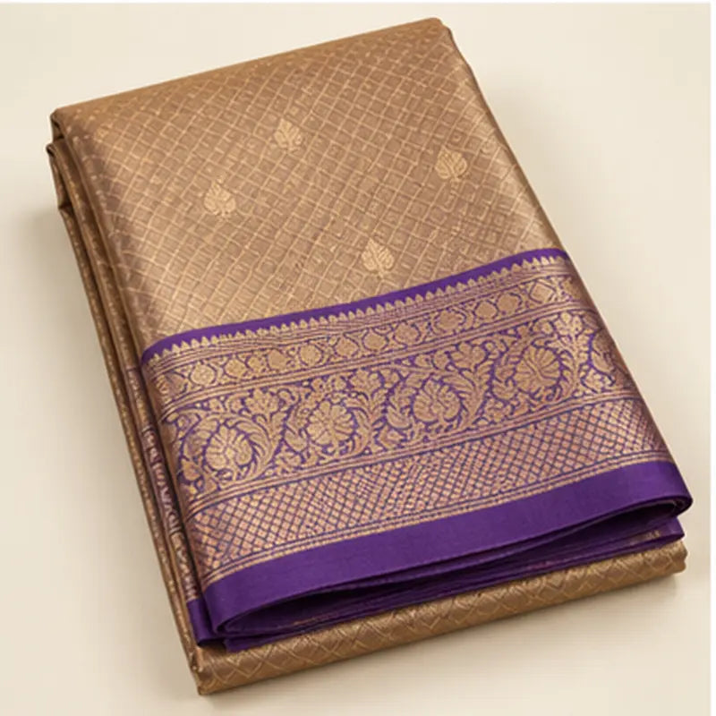 Tissue Saree 05 – tissue 05 07 folded flat lay
